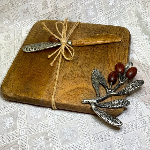 Mud Pie Other - Mud Pie Cheese Board